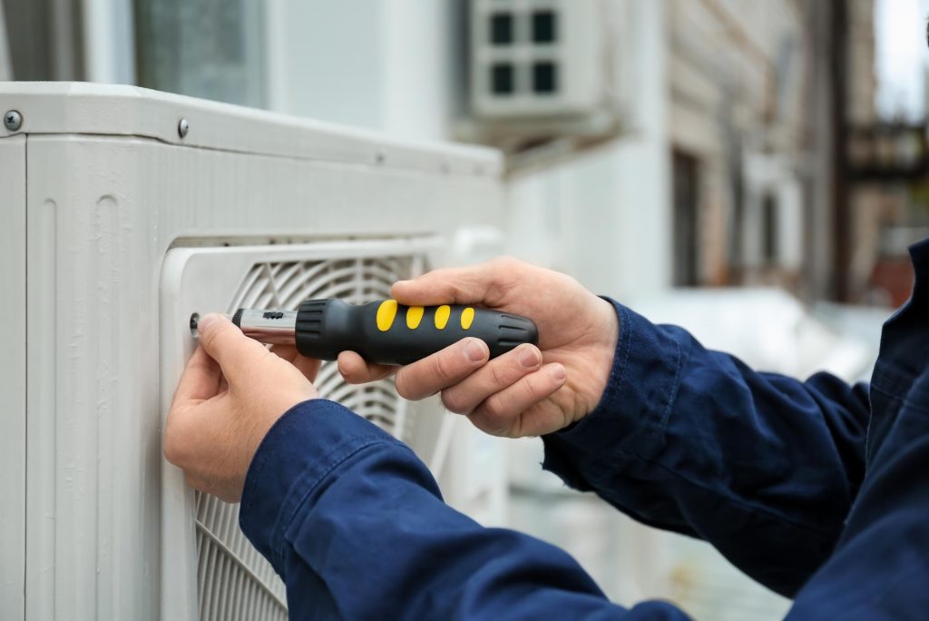 Air conditioner repair, high quality photo about air conditioner service