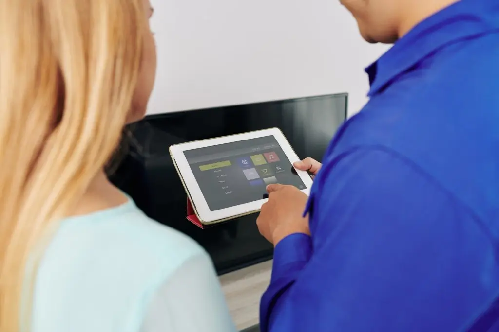 HVAC AceAir Configuring Multi-Zone HVAC System